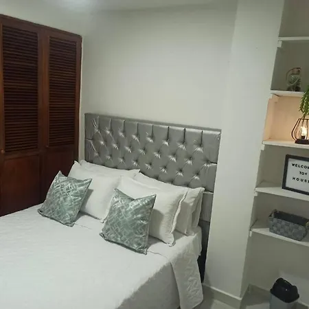 Apartamento Centrico En * Cartagena
